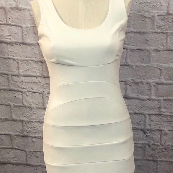 Sold - Picture 6 of 7